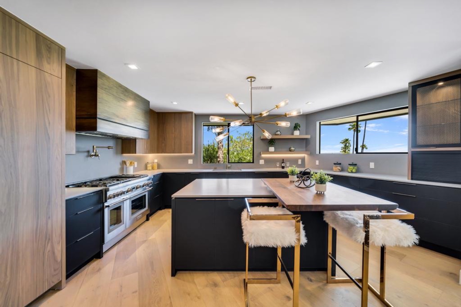 Encino: Modern Edge - photo 7